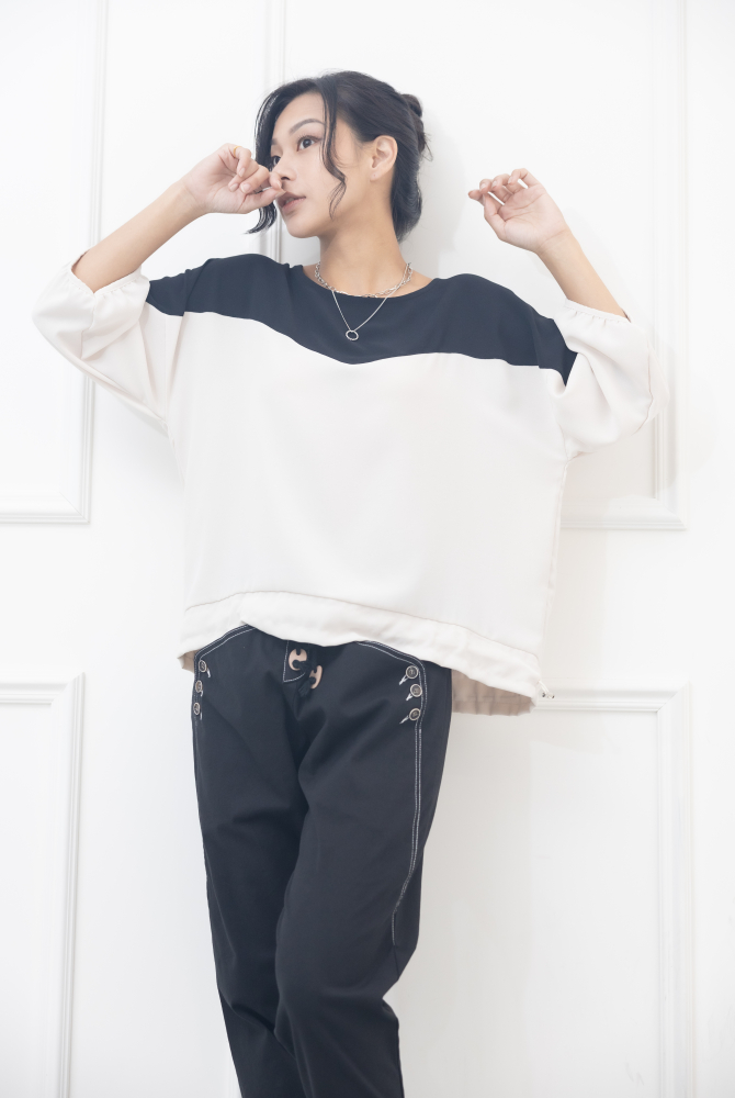 긴팔 上拼黑色下擺抽繩七分袖上衣 / 杏色