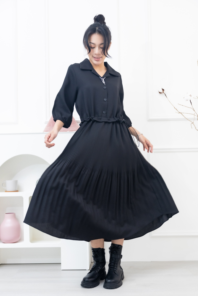 원피스 百褶傘裙假二件洋裝 / 黑色