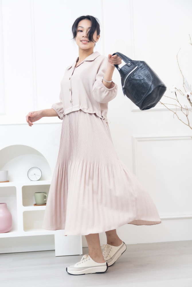 원피스 百褶傘裙假二件洋裝 / 奶茶色