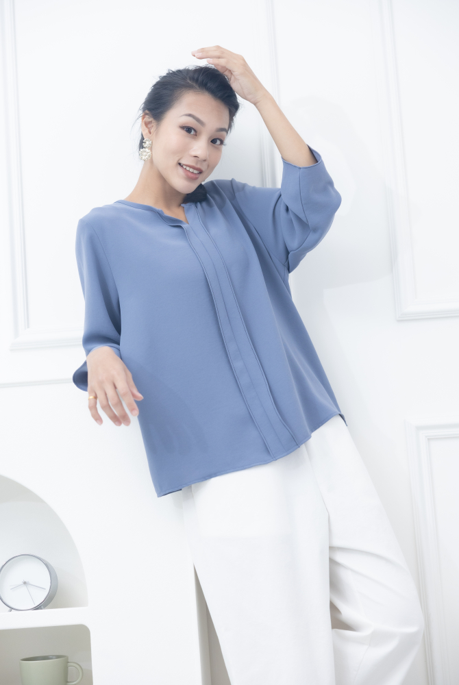 긴팔 黑車縫線襟片七分袖上衣 / 煙藍色
