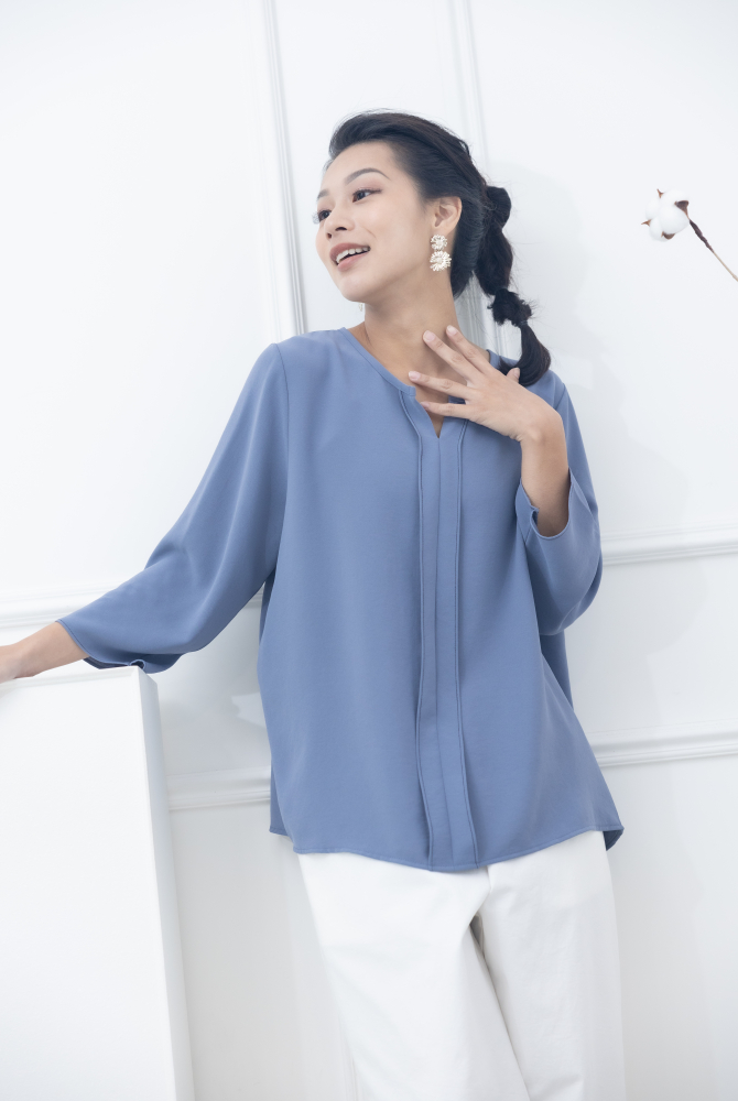 긴팔 黑車縫線襟片七分袖上衣 / 煙藍色