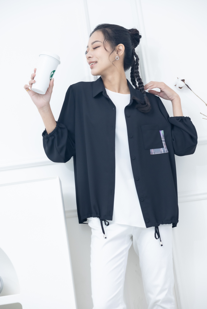 긴팔 印花口袋抽繩下擺九分袖襯杉 / 黑色