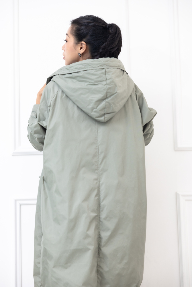 코트 連帽長版風衣外套 / 軍綠色