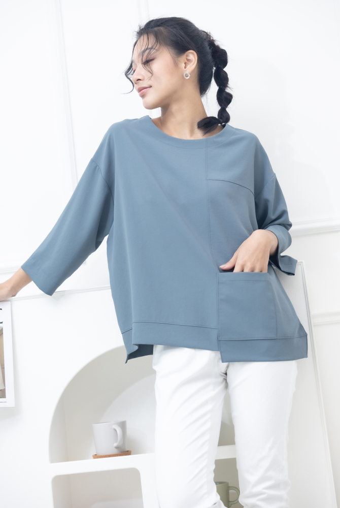 긴팔 圓領單口袋下擺不對稱上衣 / 莫蘭迪綠色