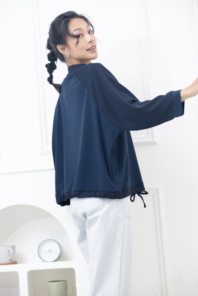 긴팔 黑色拼接下擺抽繩上衣 /藍色