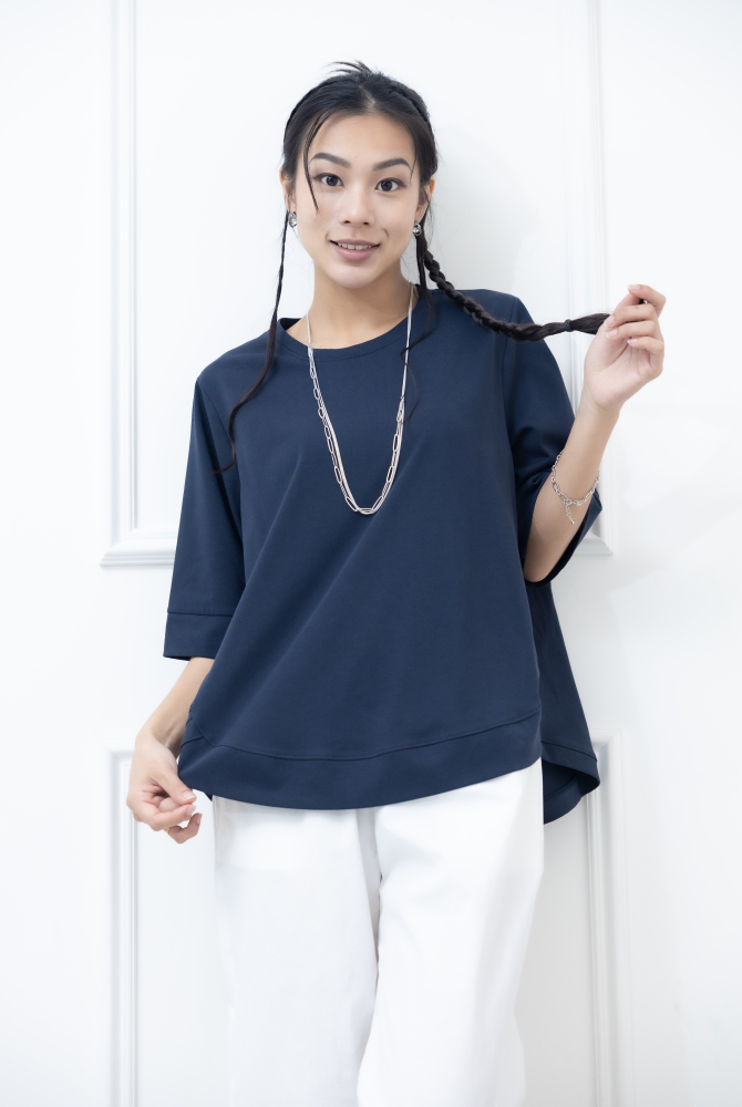 반팔 mlu mlu刺繡袖子短袖上衣 /藍色拼黑色