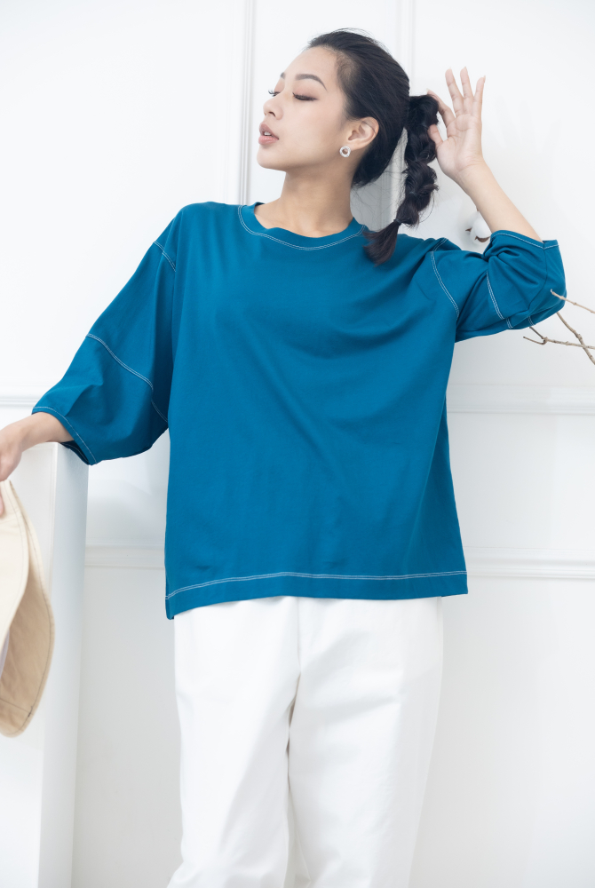반팔 袖子下擺白色縫線五分袖上衣 / 藍綠色