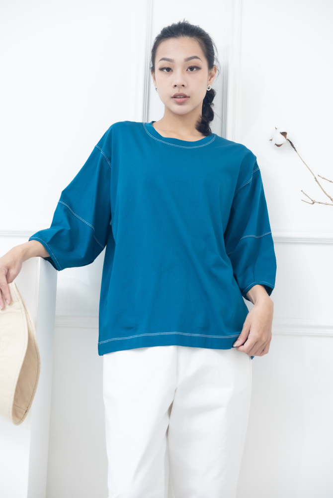 반팔 袖子下擺白色縫線五分袖上衣 / 藍綠色