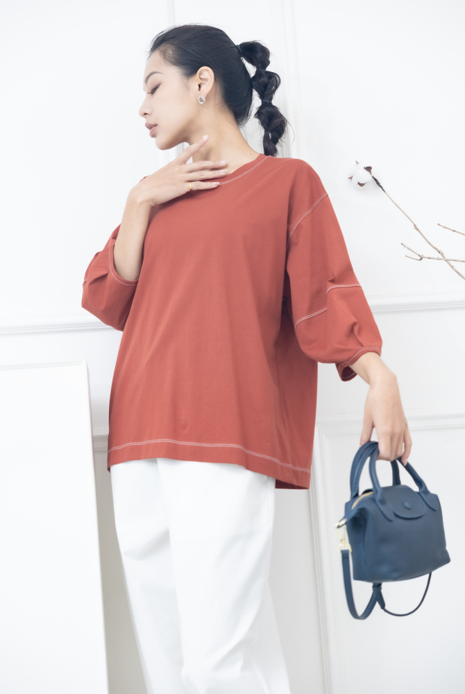 반팔 袖子下擺白色縫線五分袖上衣 / 暗橘色