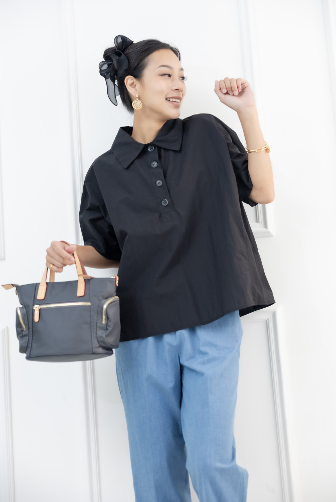 반팔 襯衫領風衣材質短袖上衣 / 黑色