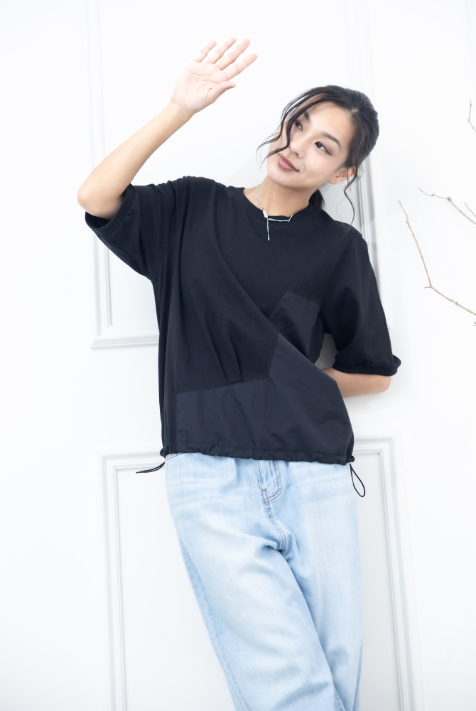 반팔 抽繩風衣材質上衣 / 黑色