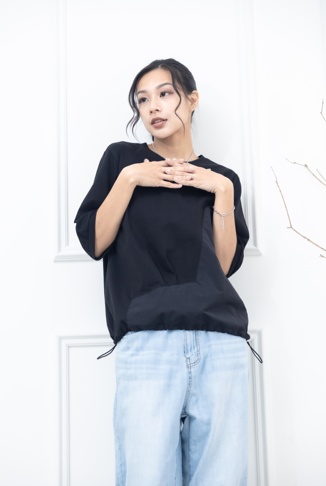 반팔 抽繩風衣材質上衣 / 黑色