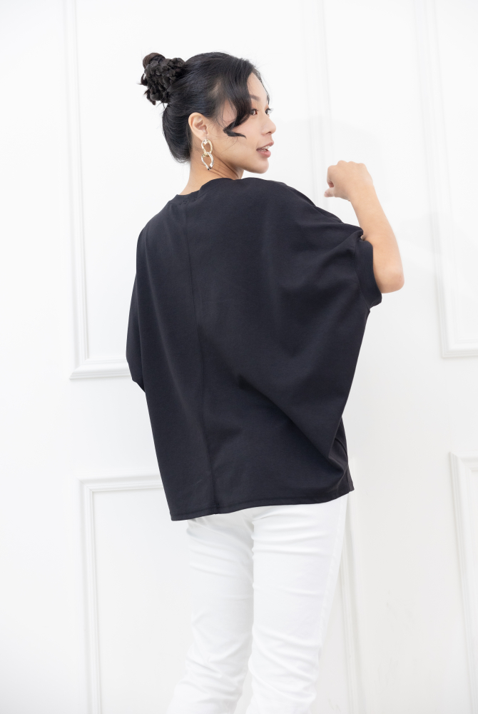 반팔 白色cest lavie字寬鬆上衣 / 黑色