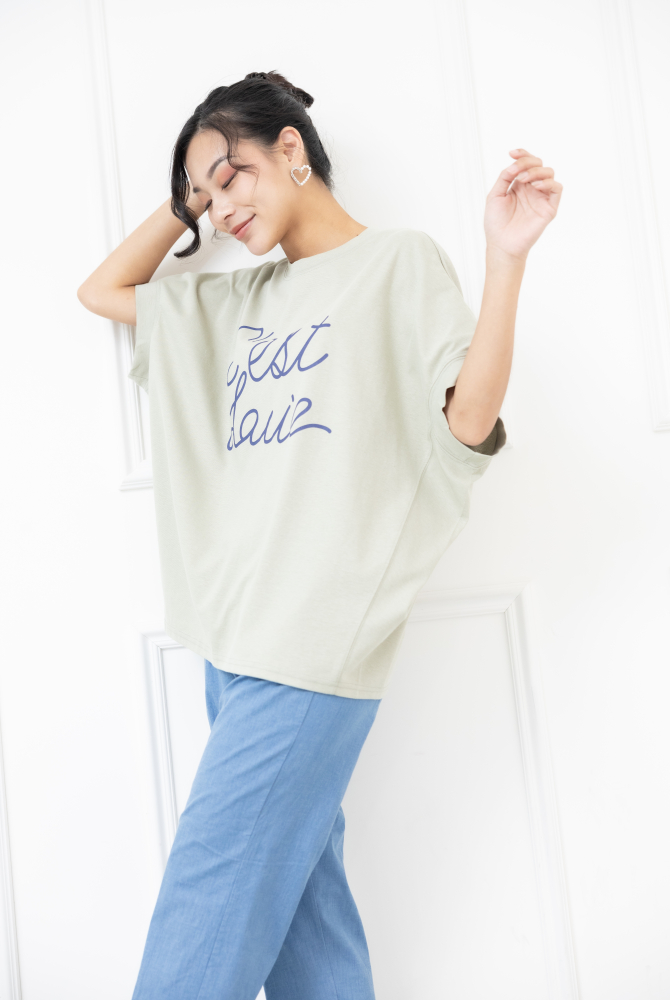 반팔 深藍色cest lavie字寬鬆上衣 / 草綠色