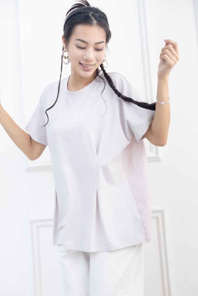 반팔 前面腰處打摺素面上衣 / 淺灰色