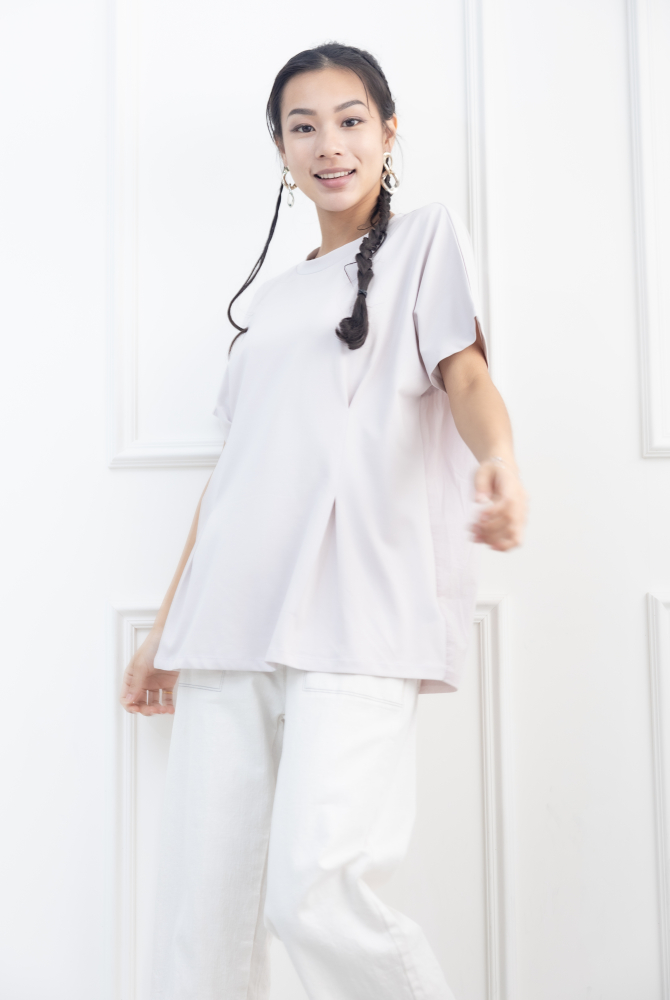 반팔 前面腰處打摺素面上衣 / 淺灰色