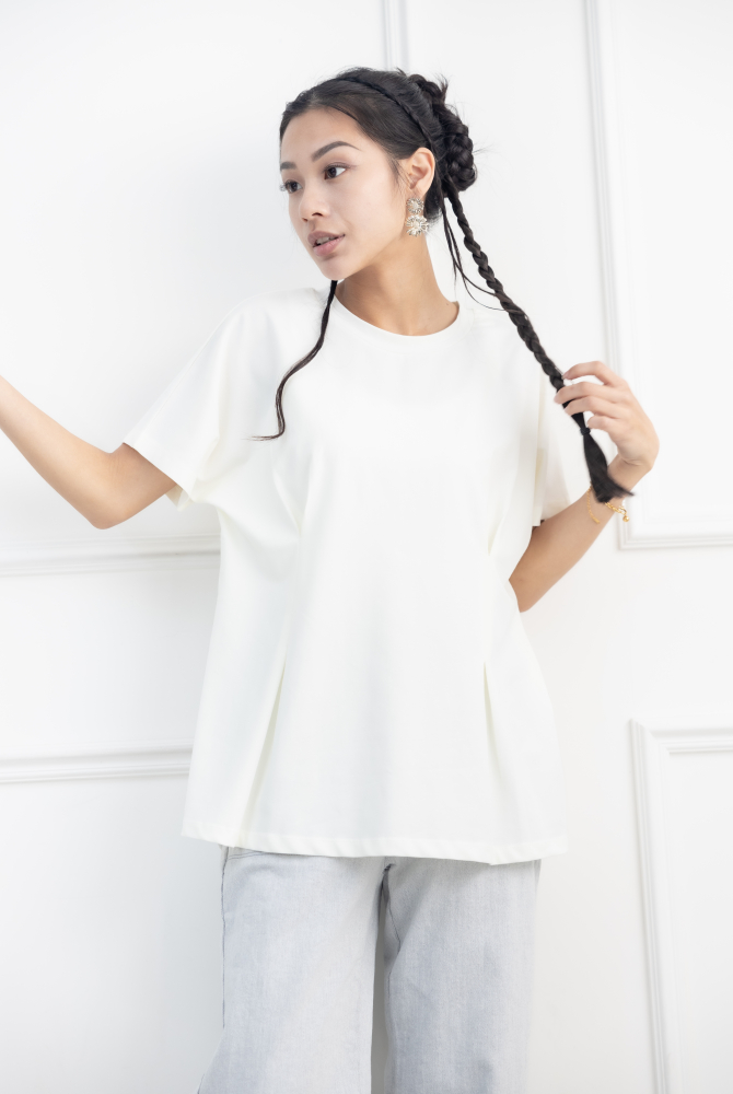 반팔 前面腰處打摺素面上衣 / 淺黃色