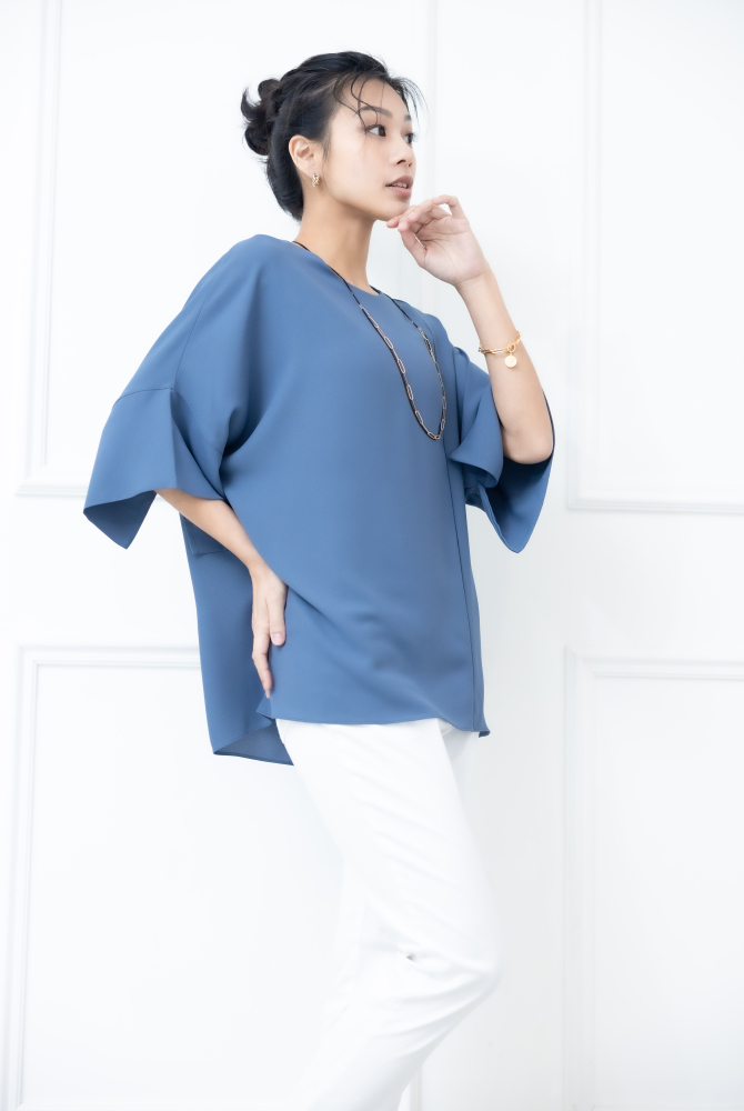 반팔 袖子開衩素色雪紡上衣 / 藍色