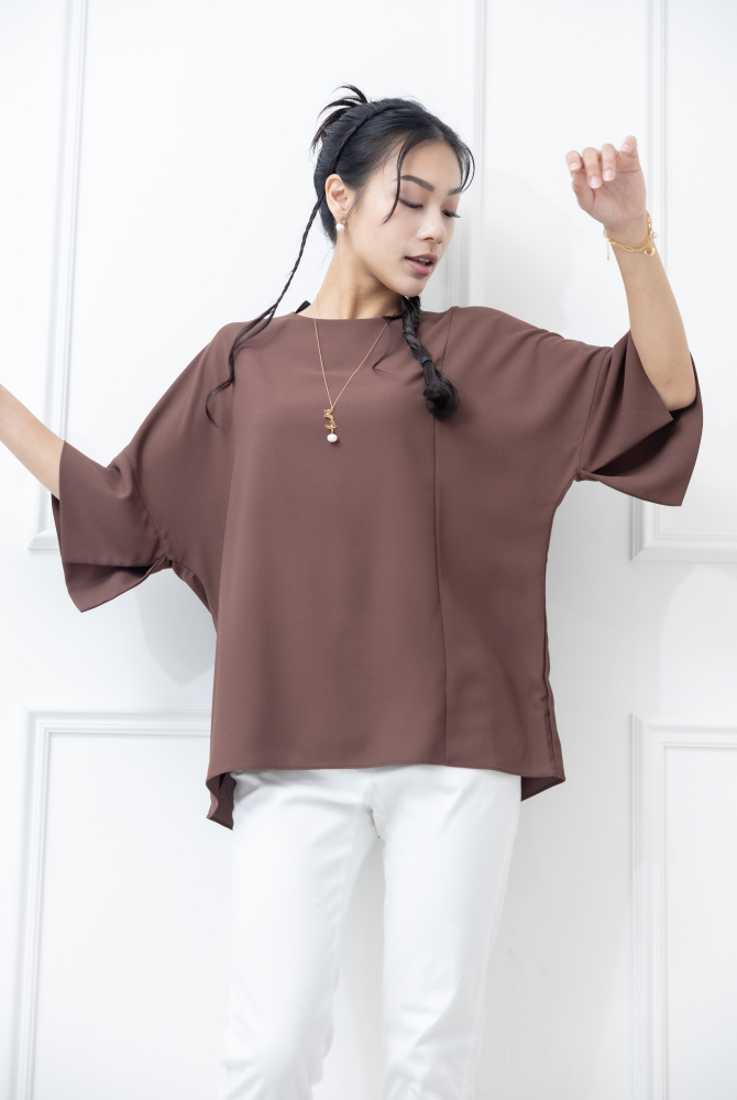 반팔 袖子開衩素色雪紡上衣 / 咖啡色