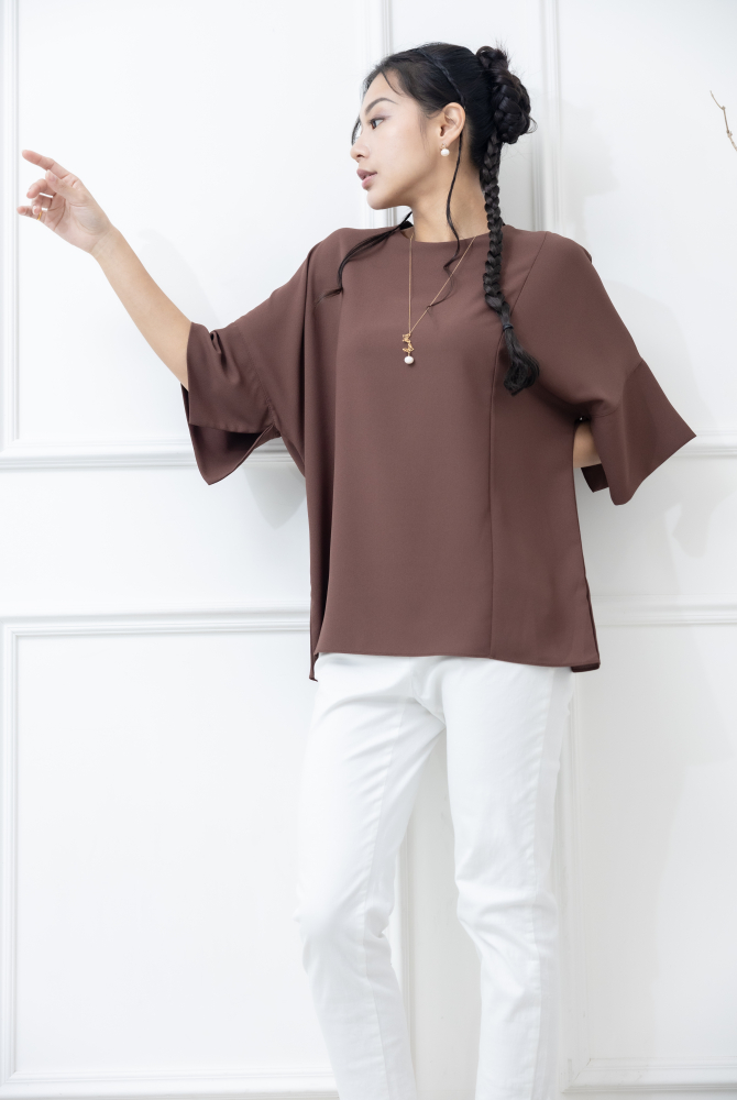 반팔 袖子開衩素色雪紡上衣 / 咖啡色