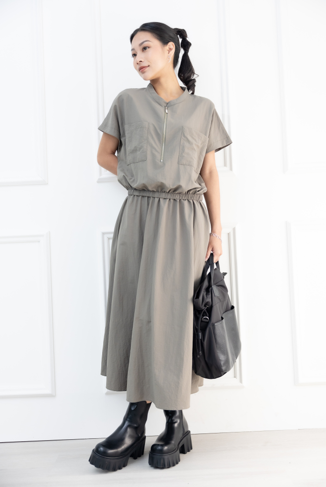 원피스 縮腰無肩線洋裝 / 軍綠色
