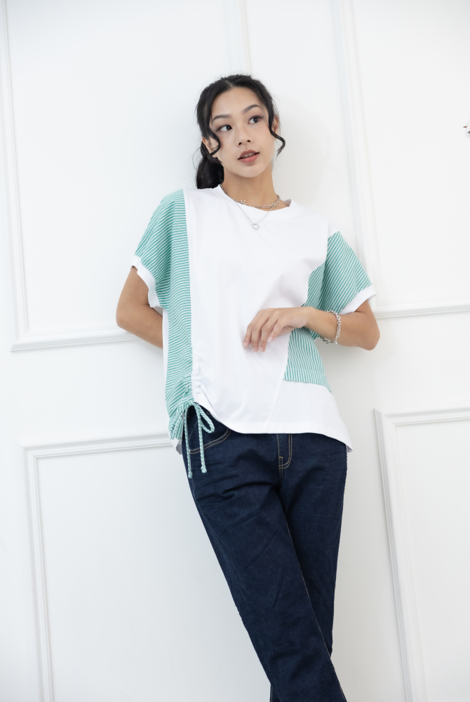 반팔 綠白條紋右側抽繩上衣 / 白色