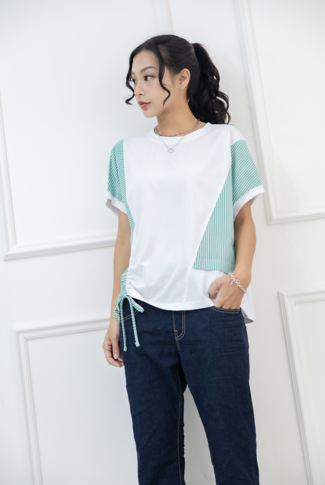 반팔 綠白條紋右側抽繩上衣 / 白色