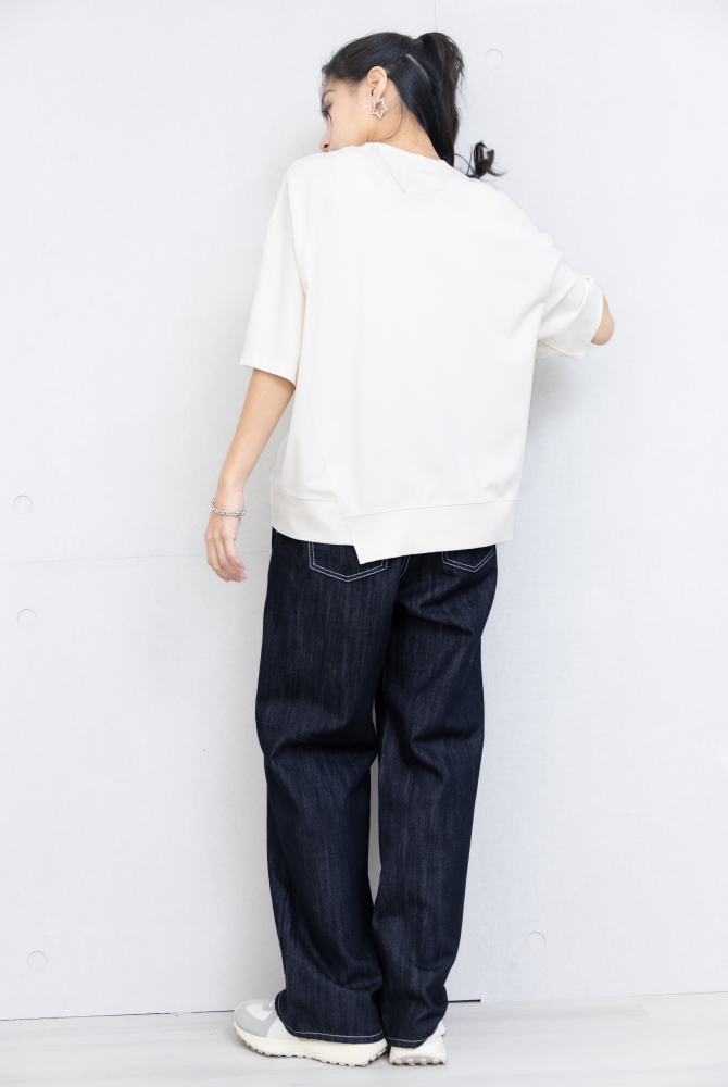 반팔 黑色潑畫五分上衣 / 白色