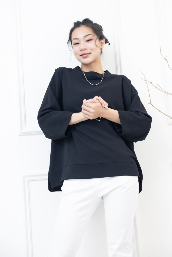 반팔 白色潑畫五分上衣 / 黑色