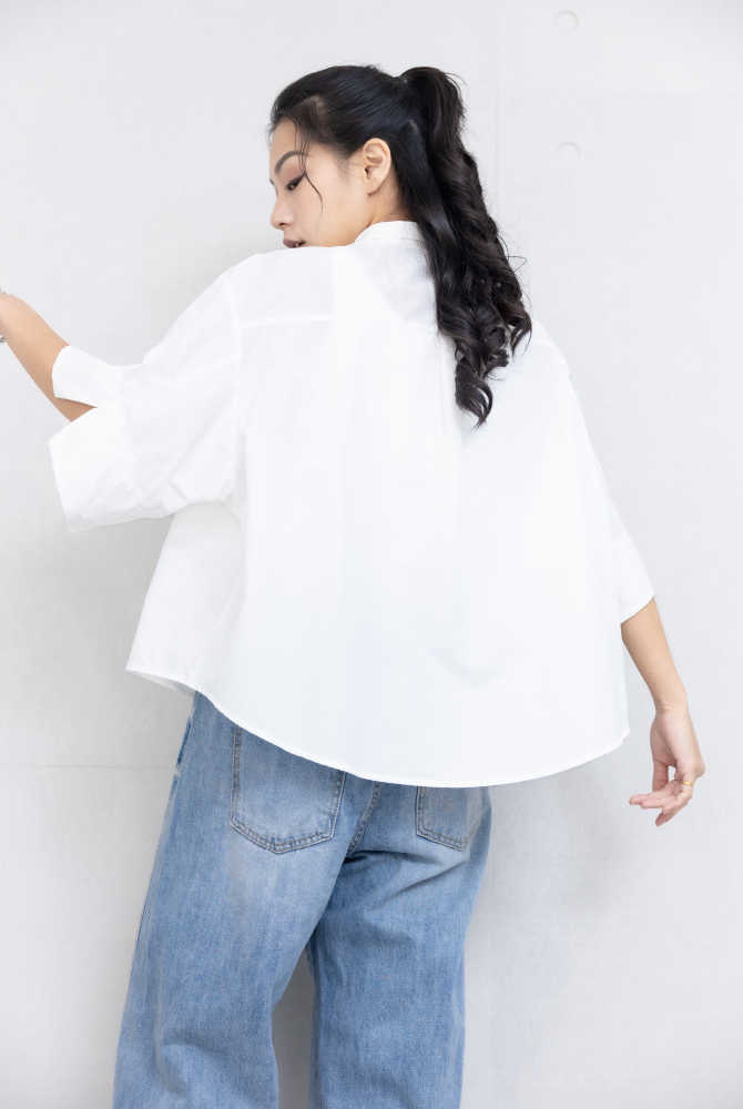 반팔 黑扶桑花六分袖襯衫 / 白色