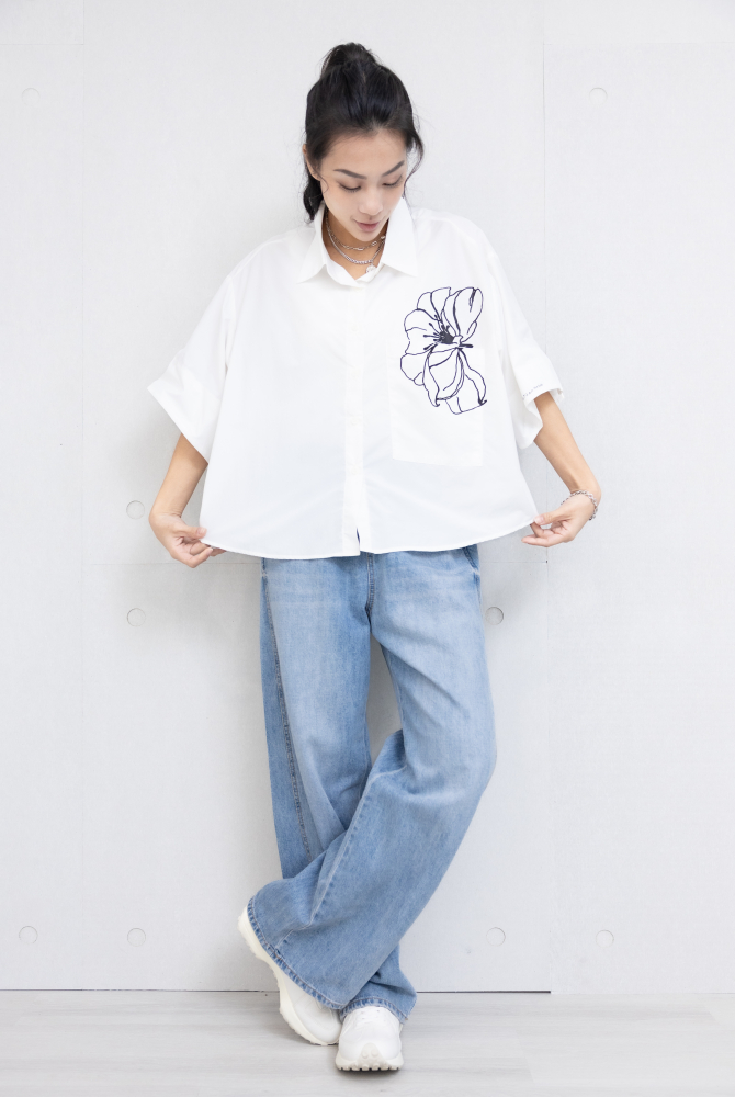 반팔 黑扶桑花六分袖襯衫 / 白色