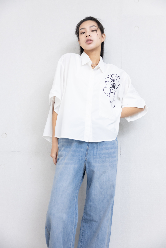 반팔 黑扶桑花六分袖襯衫 / 白色