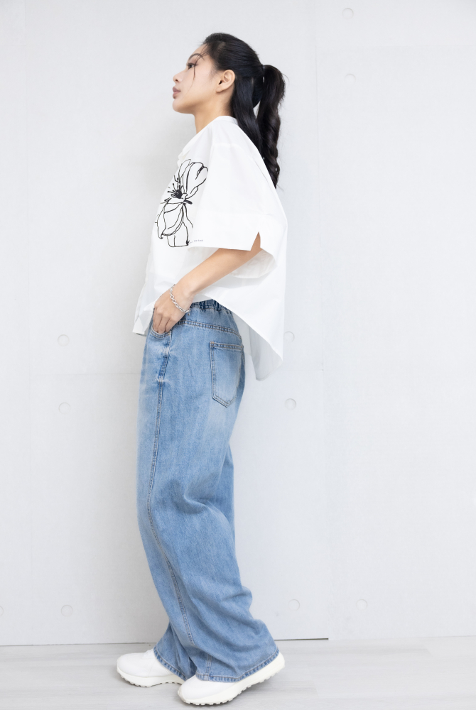 반팔 黑扶桑花六分袖襯衫 / 白色