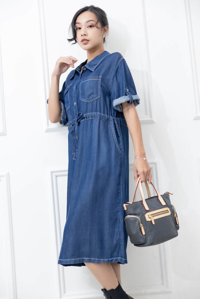 원피스 襯衫領白色車線抽繩洋裝 / 深牛仔藍色