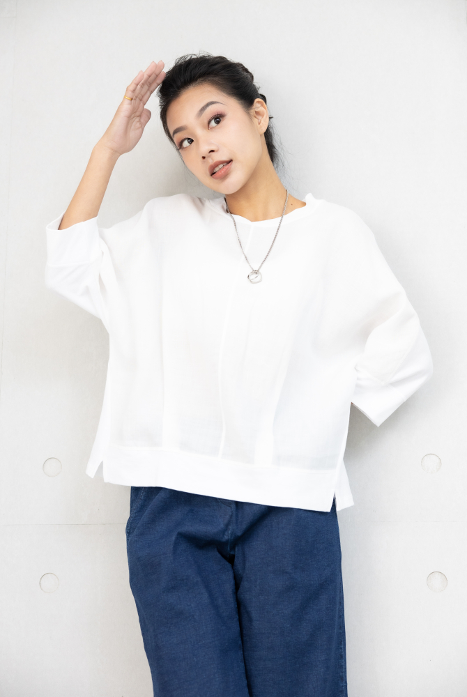 반팔 V領異材質拼接短袖上衣 / 白色