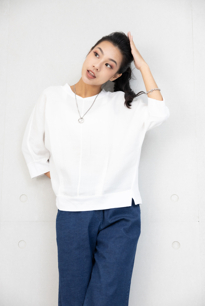 반팔 V領異材質拼接短袖上衣 / 白色