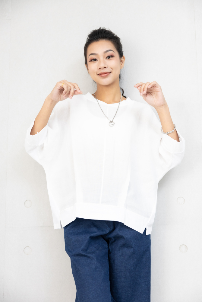 반팔 V領異材質拼接短袖上衣 / 白色