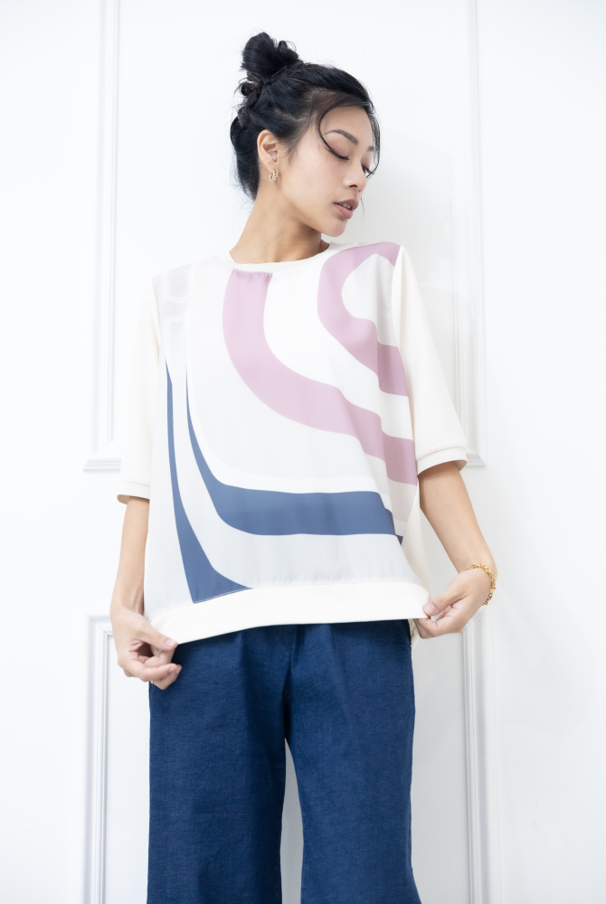 반팔 灰粉線條色塊短袖上衣 / 米色