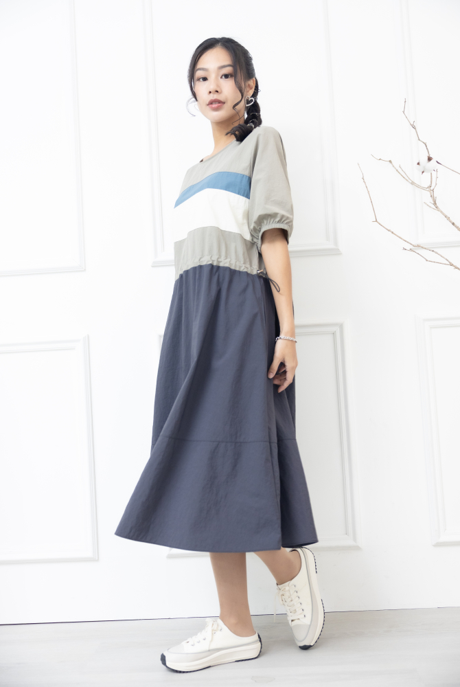 원피스 米.藍色橫條紋腰部抽繩五分袖洋裝 / 灰色