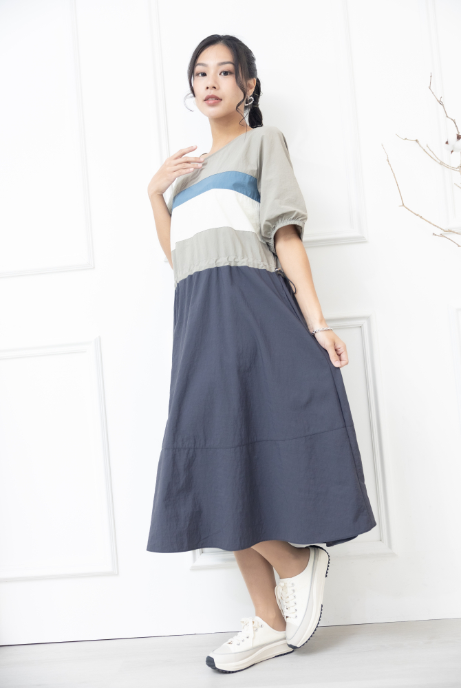 원피스 米.藍色橫條紋腰部抽繩五分袖洋裝 / 灰色