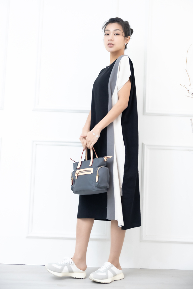 원피스 側下擺開衩洋裝 / 黑色拼灰色