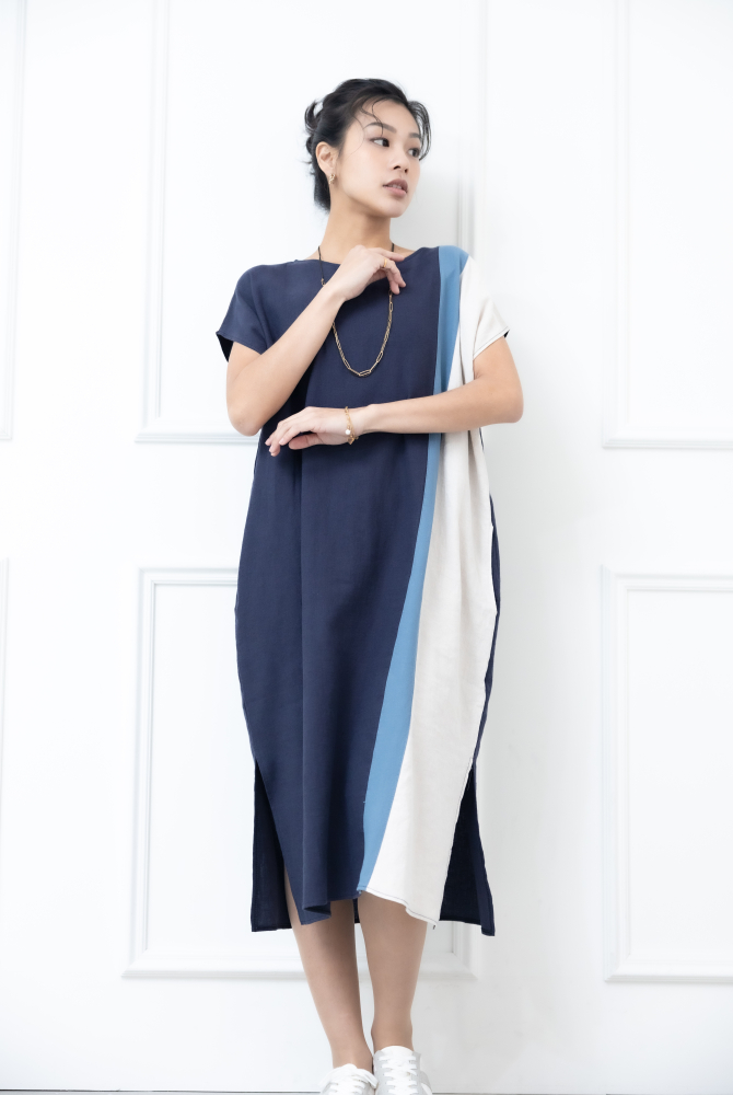 원피스 側下擺開衩洋裝 / 灰色拼淺灰色