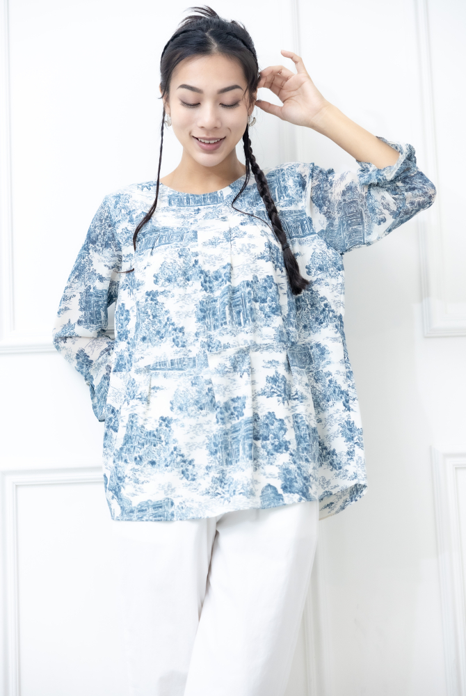 긴팔 藍色建築物喇叭袖長袖上衣 / 白色