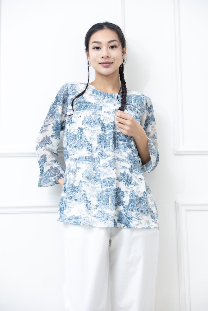 긴팔 藍色建築物喇叭袖長袖上衣 / 白色