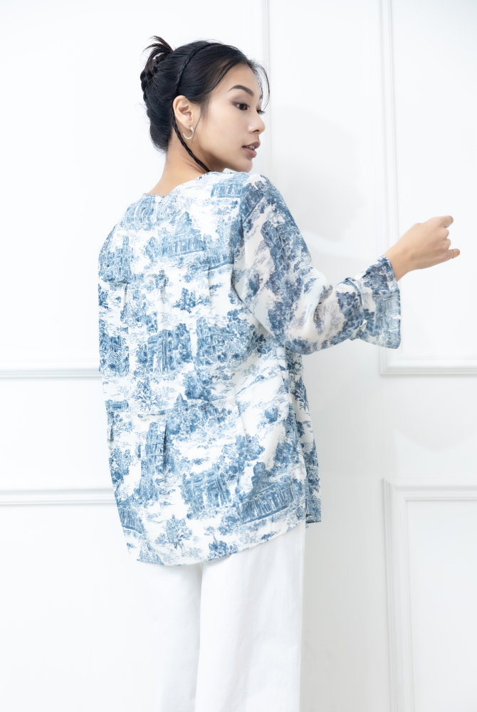 긴팔 藍色建築物喇叭袖長袖上衣 / 白色