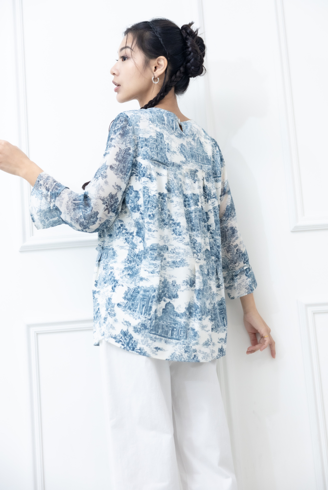 긴팔 藍色建築物喇叭袖長袖上衣 / 白色