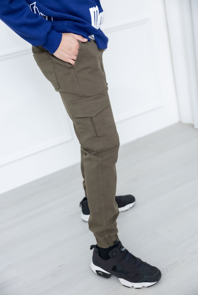 긴 바지 鬆緊合身大口袋長褲／墨綠色