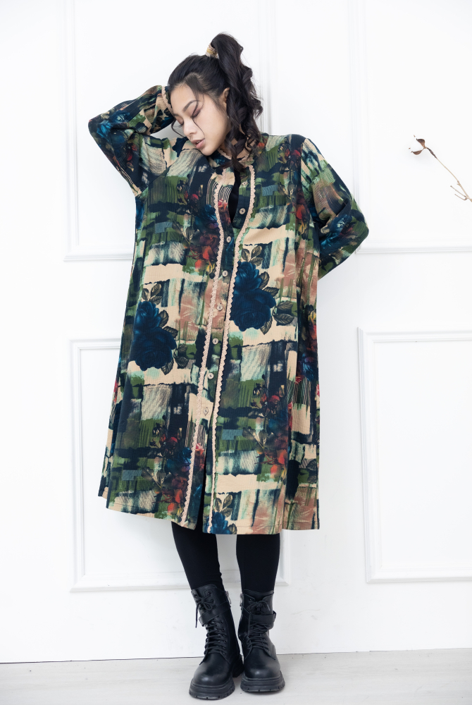 코트 中山領布蕾絲滾邊外套 / 幾何色塊大藍玫瑰