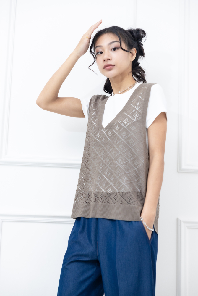 조끼 菱格洞洞寬版背心 / 可可色