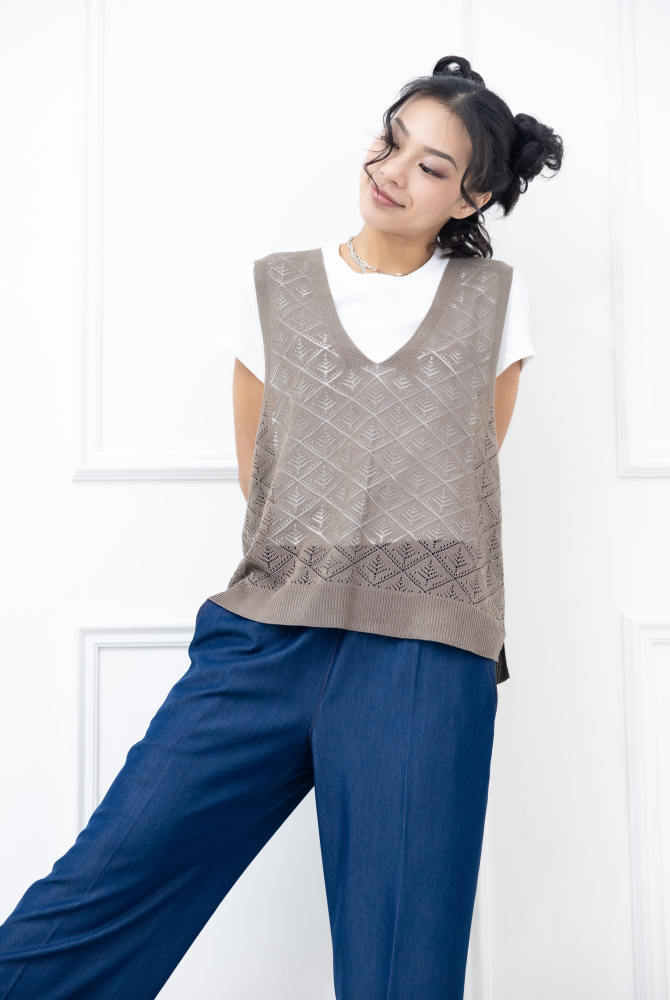 조끼 菱格洞洞寬版背心 / 可可色